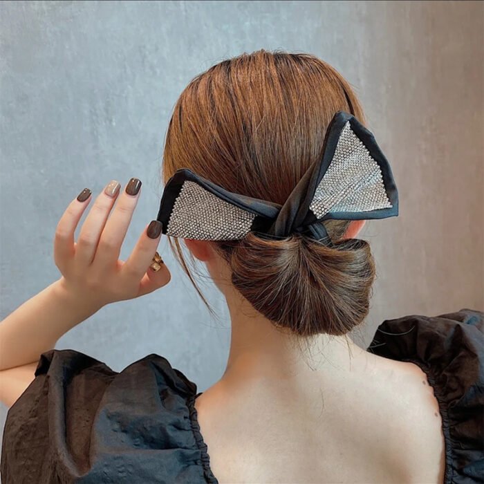 New Hot Rhinestone Magic Twist Clip Bow - Image 1