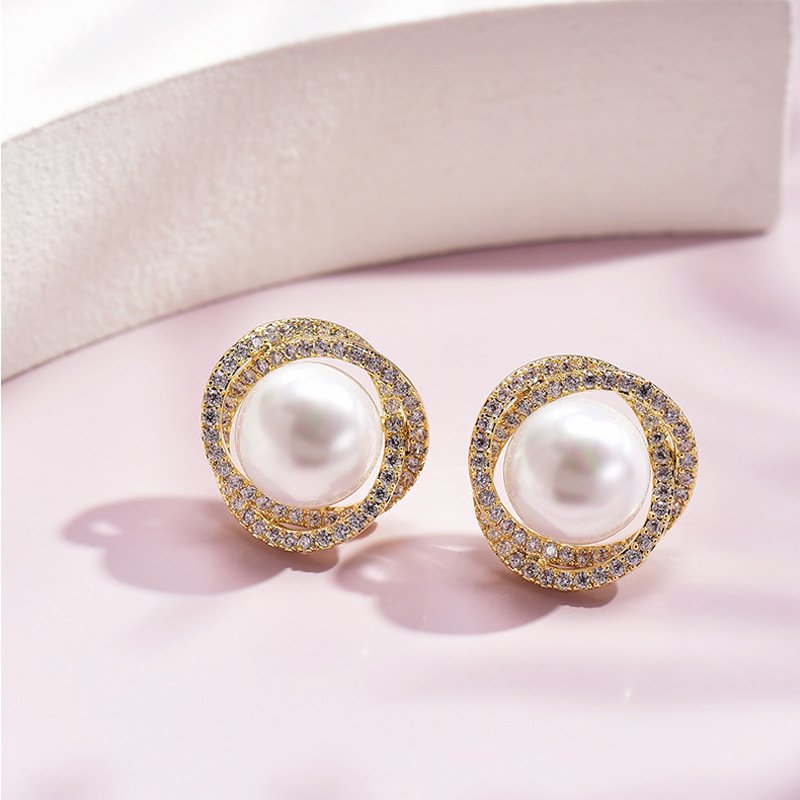 31dcecc4-fcf6-40f3-926b-4ee7e70b894a.jpg Diamond Rose Pearl Stud Earrings All-match Silver Needle Inlaid With Rhinestone - Image 2