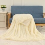Plush Blanket Double-layer Blanket Multifunctional - Image 7