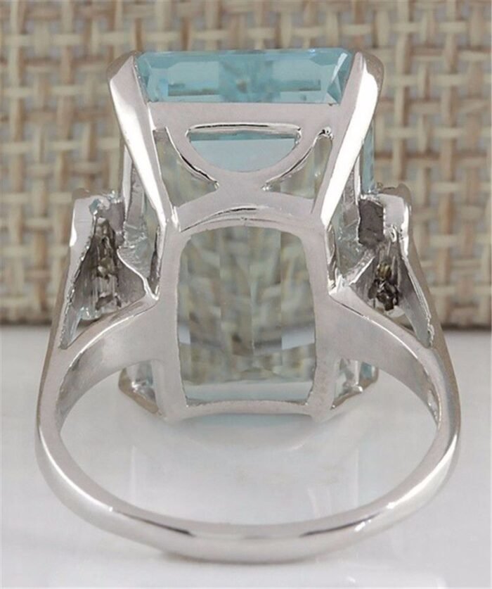Hot European and American fashion luxury topaz engagement ring sapphire ring hand jewelry - Image 4