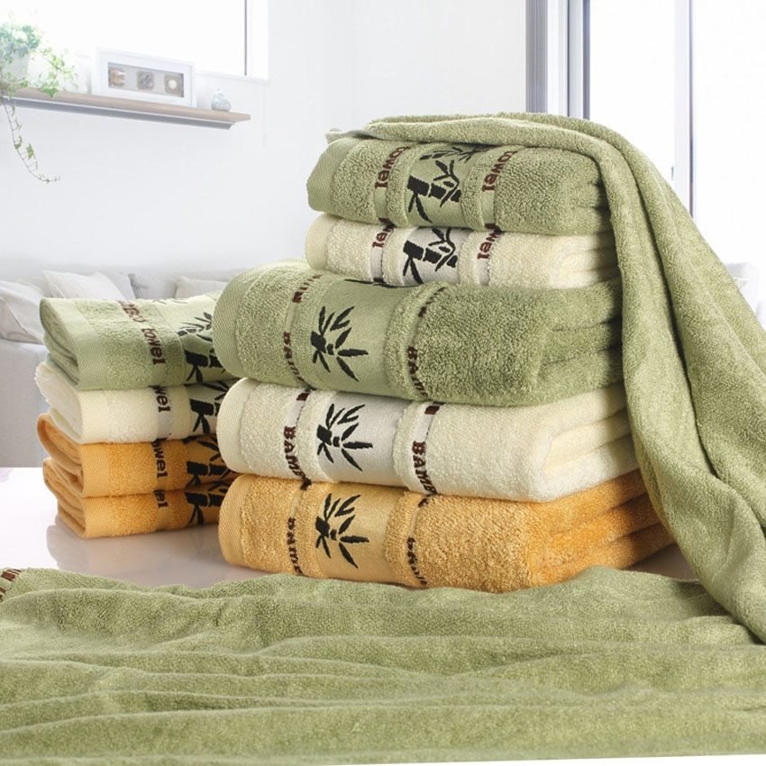 4836829040440.jpg Bamboo charcoal fiber bath towel - Image 1