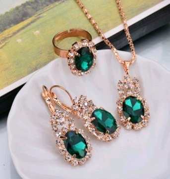 586780725651.jpg Europe And The United States Personalized Water Drop Color Diamond Necklace, Earrings, Rings Set, Shiny High-end Bridal Jewelry Wholesale - Image 6