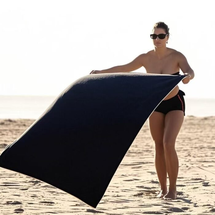 Magnetic Super Absorbent Quick-drying Outdoor Bath Towel - Image 6