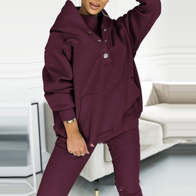 6cae6f08-0fa6-4d80-9a00-323015a62d22.jpg 3pcs Women's Sports Suit Loose Hooded Pockets Sweatshirt And Vest And Slim Trousers - Image 6