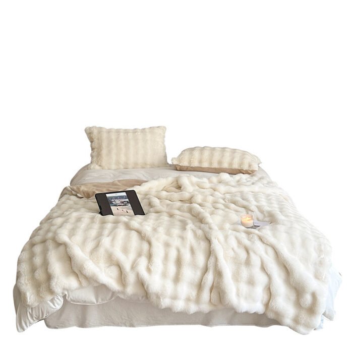Rex Rabbit Velvet Blanket Thickened Warm Fur Velvet Nap Blanket - Image 5