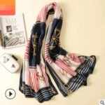 Spring, summer and autumn, new flowers, elegant and high-end artificial silk scarf, female decorative shawl, sunscreen beach towel - Image 2