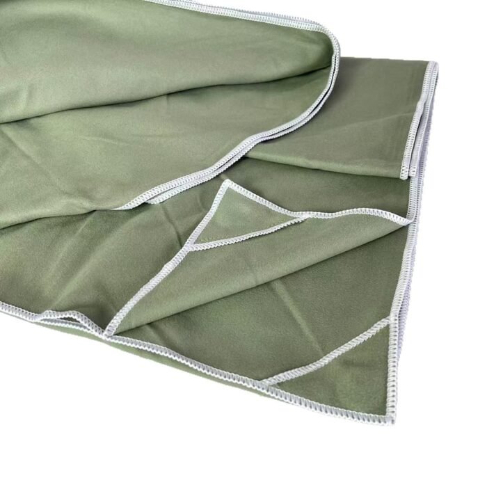 Magnetic Super Absorbent Quick-drying Outdoor Bath Towel - Image 5