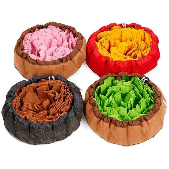 Pet Sniffing Mat Slow Food Puzzle Blanket - Image 2