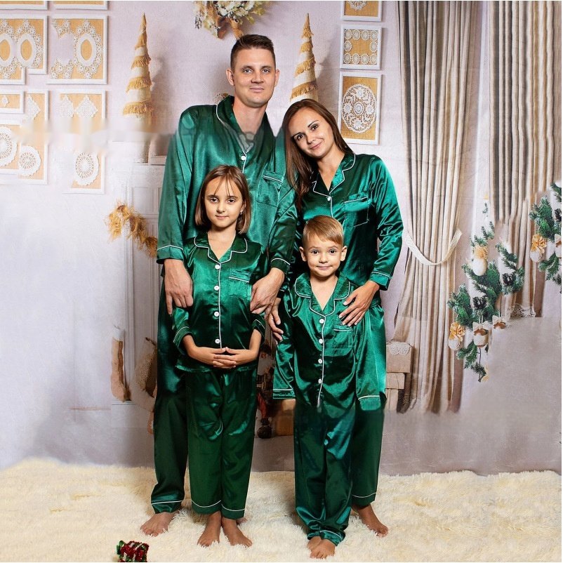 8bf225d5-93db-45dd-9822-3d4f023a8b73_fine.jpeg Children's Long-sleeved Parent-child Ice Silk Pajamas Suit - Image 7