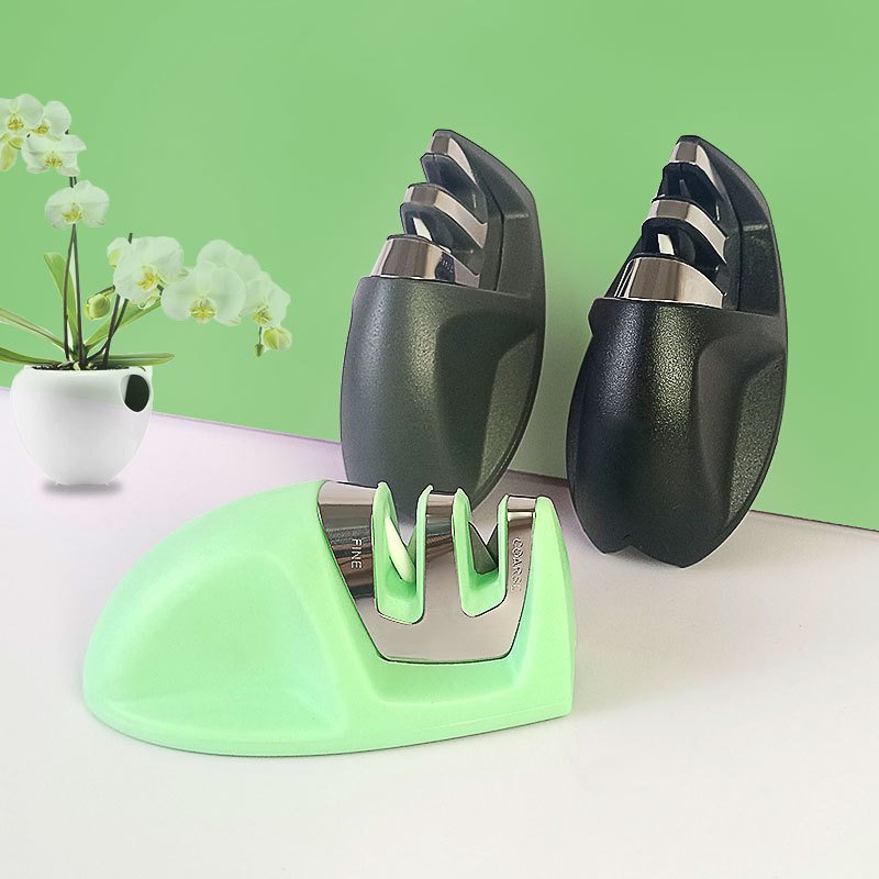 90881a16-e06b-4459-a68c-762aed10fb22.jpg Knife Sharpener Mini Quick Kawaii Kitchen Accessories Portable Two-stage Mouse Sharpening Stone Kitchen Supplies - Image 4