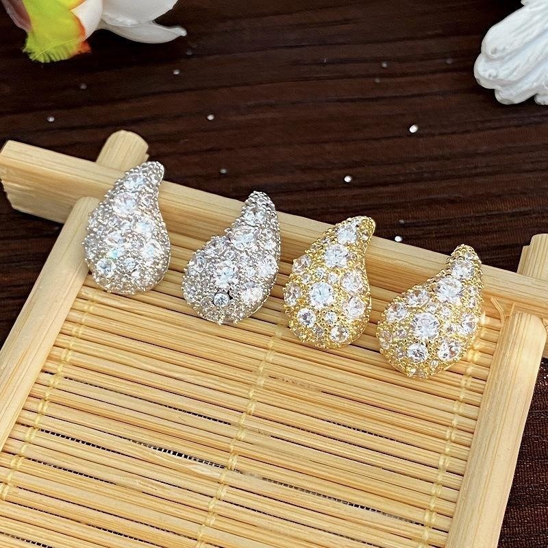 a706745f-0d79-4d07-8b7d-f60de5d6d9ed.jpg Retro Super Shiny Crescent Water Drop Zircon Temperament Silver Ear Studs Female Earrings - Image 3