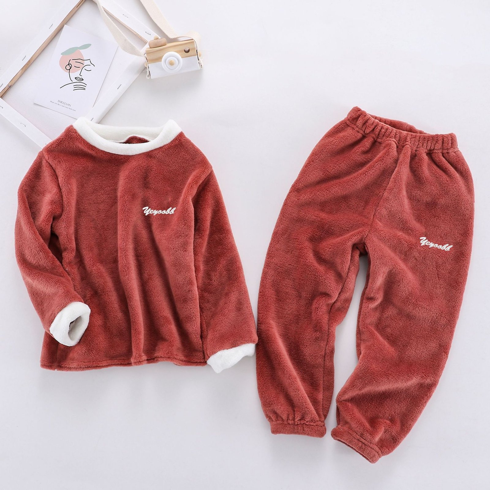 b65c23f5-59d1-4b80-bebb-98eca2345bd9.jpg Children's Suits Autumn And Winter Velvet Men And Women - Image 2