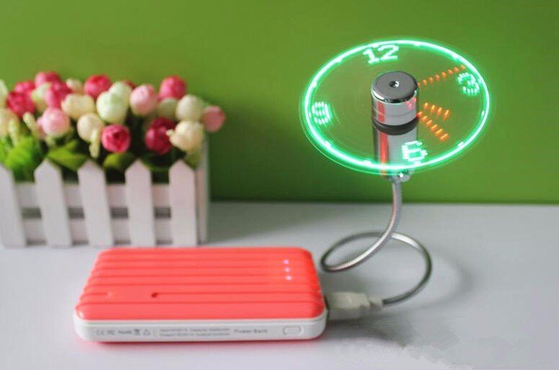 b7de347d-2647-4ab5-840d-dfadd73f9025.jpg USB Fan Adjustable Mini Flexible Fan LED Light Time Clock Desktop Cool Gadget Time Display - Image 6