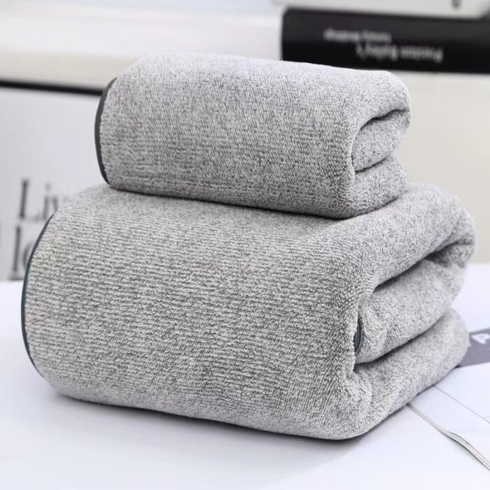 Thick Bamboo Charcoal Fiber Coral Fleece Towels Suit - Image 1