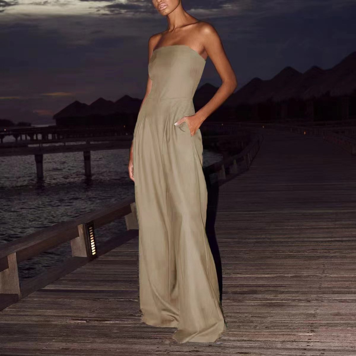 c2e497db-2415-42e3-9c9d-cc4ff72a489c.jpg Loose Tube-top Jumpsuit Ins Fashion Backless Wide Leg Long Pants Overalls Women's Clothing - Image 2