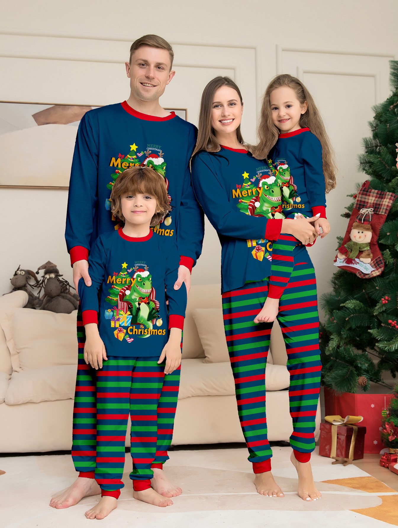 d0c6ea72-16e8-4643-8868-38de10fa3602.jpg Tyrannosaurus Letter Christmas Tree Printing Parent-child Suit Pajamas - Image 6