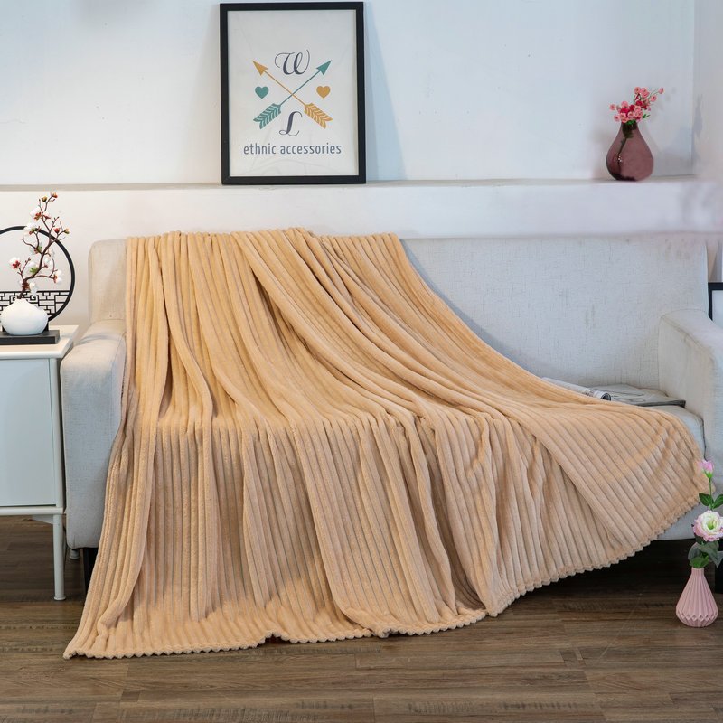 d31983ee-9a23-4b62-83db-162de8fefe9d.jpg Fleece Blanket Pure Color Coral Fleece Blanket Single Layer Lazy Blanket - Image 10