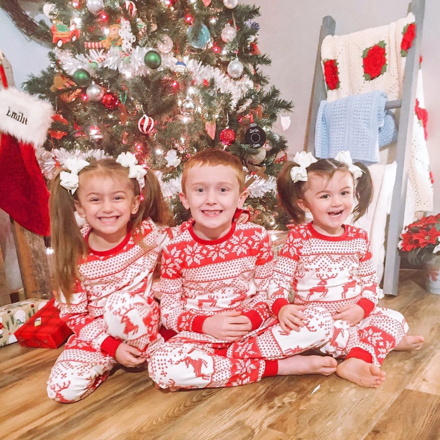 d4e84bda-1d02-4d6d-b590-6ecbf7ae3267.jpg Christmas Printed Parent-child Wear Homewear Family Set Pajamas - Image 7