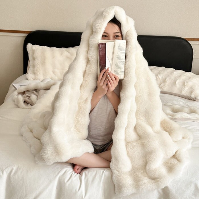 Rex Rabbit Velvet Blanket Thickened Warm Fur Velvet Nap Blanket - Image 3