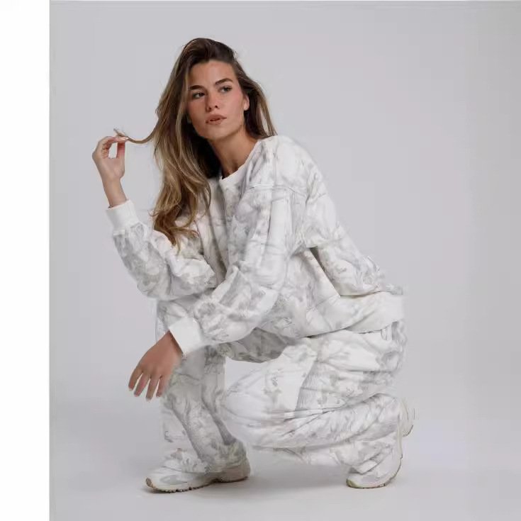 f899f56a-8c3a-47bf-9aaa-d1a587b337df.jpg 2024 Autumn Winter Two Piece Sets Women Camouflage Hoodie Maple Leaf Print Sweatshirt Suit Sports Hoodie Sportswear - Image 5