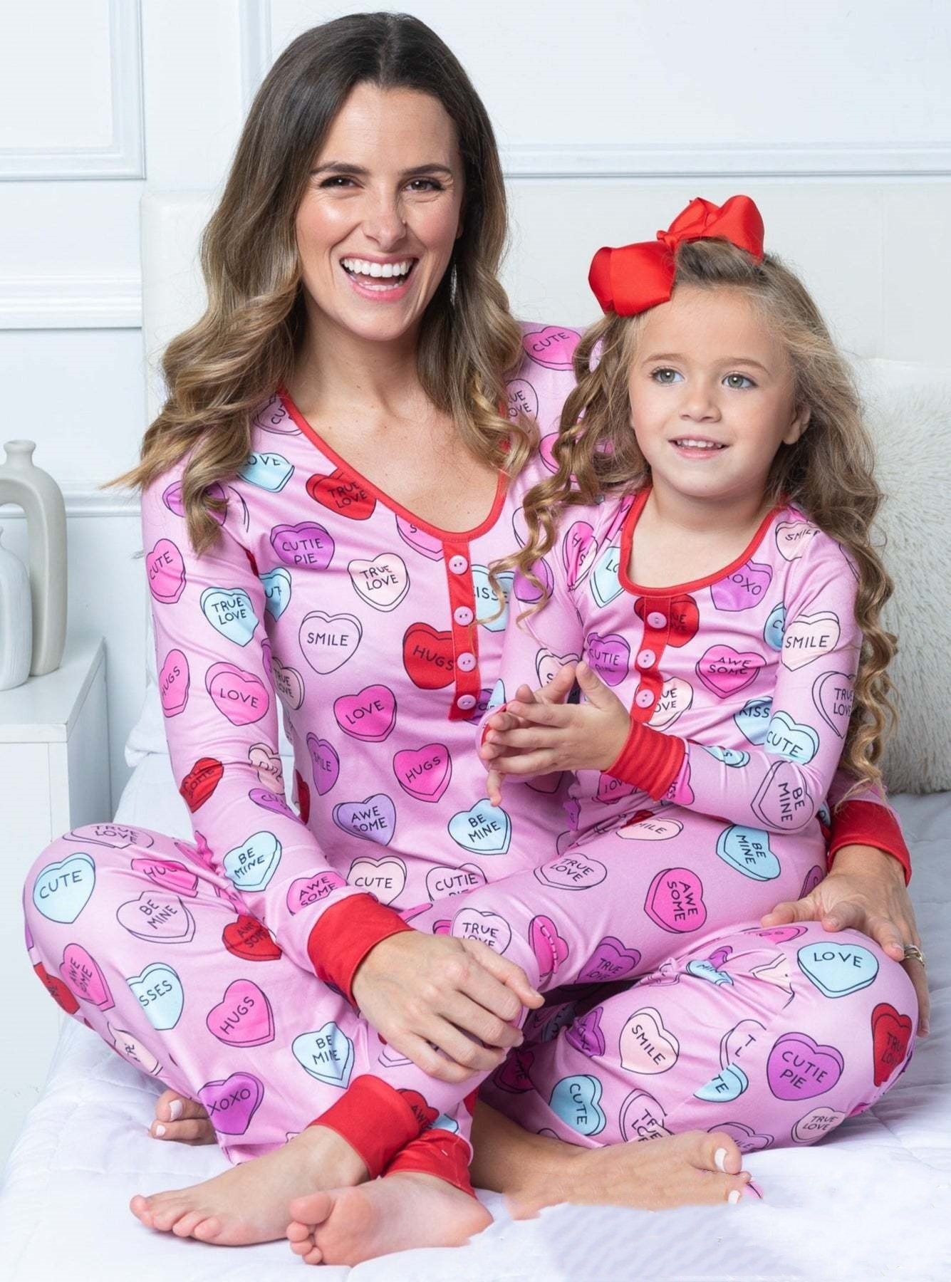 fce511e0-edd0-461a-8435-ddcda174b0a2.jpg Beauty Clothing Valentine's Day Heart Printing Leisure Pajamas Pajamas Parent-child Suit - Image 4