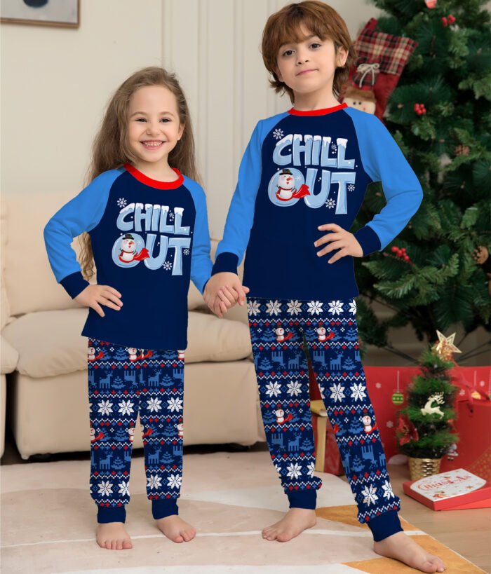 New Alphabet Snowflake Print Parent-child Suit - Image 5