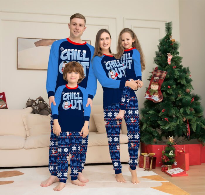 New Alphabet Snowflake Print Parent-child Suit - Image 1